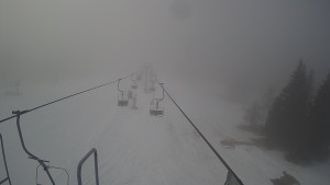 Snow park Paprsek - Lanovka - pohled dolů - 4.3.2023 v 08:28