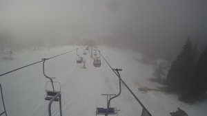 Snow park Paprsek - Lanovka - pohled dolů - 4.3.2023 v 09:08
