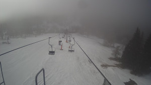 Snow park Paprsek - Lanovka - pohled dolů - 4.3.2023 v 09:13