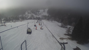 Snow park Paprsek - Lanovka - pohled dolů - 4.3.2023 v 09:38