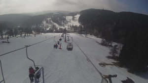 Snow park Paprsek - Lanovka - pohled dolů - 4.3.2023 v 10:28