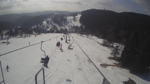 Snow park Paprsek - Lanovka - pohled dolů - 4.3.2023 v 11:18