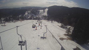 Snow park Paprsek - Lanovka - pohled dolů - 4.3.2023 v 12:53