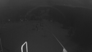 Snow park Paprsek - Lanovka - pohled dolů - 6.3.2023 v 02:33
