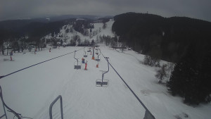 Snow park Paprsek - Lanovka - pohled dolů - 6.3.2023 v 06:30
