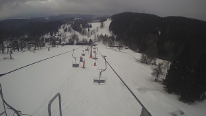 Snow park Paprsek - Lanovka - pohled dolů - 6.3.2023 v 07:20