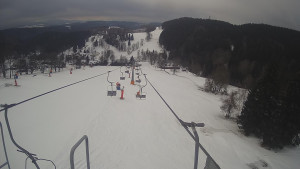 Snow park Paprsek - Lanovka - pohled dolů - 6.3.2023 v 08:20