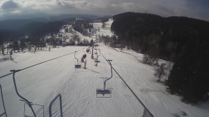 Snow park Paprsek - Lanovka - pohled dolů - 6.3.2023 v 09:25