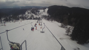 Snow park Paprsek - Lanovka - pohled dolů - 6.3.2023 v 10:20