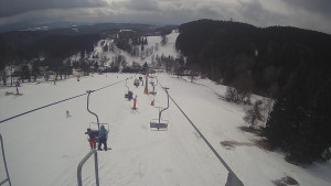 Snow park Paprsek - Lanovka - pohled dolů - 6.3.2023 v 11:45