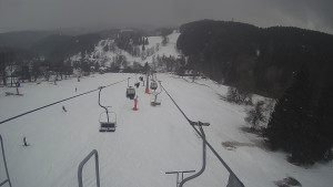 Snow park Paprsek - Lanovka - pohled dolů - 6.3.2023 v 14:15