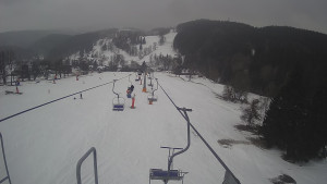 Snow park Paprsek - Lanovka - pohled dolů - 6.3.2023 v 15:20