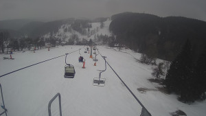 Snow park Paprsek - Lanovka - pohled dolů - 6.3.2023 v 15:25