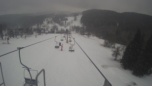 Snow park Paprsek - Lanovka - pohled dolů - 6.3.2023 v 16:35