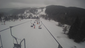 Snow park Paprsek - Lanovka - pohled dolů - 6.3.2023 v 16:50