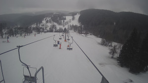 Snow park Paprsek - Lanovka - pohled dolů - 6.3.2023 v 17:05