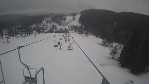 Snow park Paprsek - Lanovka - pohled dolů - 6.3.2023 v 17:15