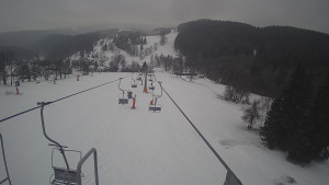 Snow park Paprsek - Lanovka - pohled dolů - 6.3.2023 v 17:20