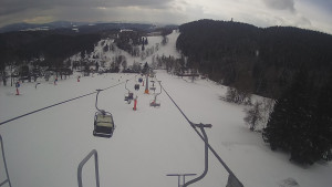 Snow park Paprsek - Lanovka - pohled dolů - 8.3.2023 v 11:35