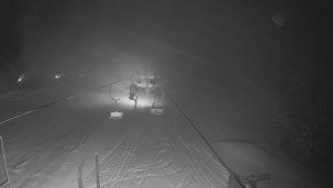 Snow park Paprsek - Lanovka - pohled dolů - 12.3.2023 v 03:00