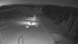 Snow park Paprsek - Lanovka - pohled dolů - 12.3.2023 v 05:35