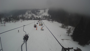Snow park Paprsek - Lanovka - pohled dolů - 13.3.2023 v 12:20