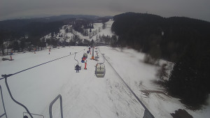 Snow park Paprsek - Lanovka - pohled dolů - 14.3.2023 v 11:05