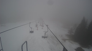Snow park Paprsek - Lanovka - pohled dolů - 14.3.2023 v 16:05