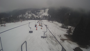 Snow park Paprsek - Lanovka - pohled dolů - 14.3.2023 v 16:20
