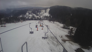 Snow park Paprsek - Lanovka - pohled dolů - 14.3.2023 v 16:45