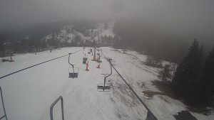 Snow park Paprsek - Lanovka - pohled dolů - 14.3.2023 v 17:20