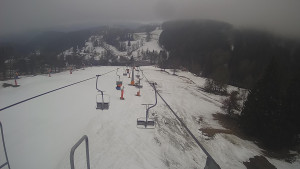 Snow park Paprsek - Lanovka - pohled dolů - 14.3.2023 v 17:30