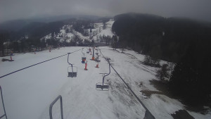 Snow park Paprsek - Lanovka - pohled dolů - 14.3.2023 v 17:50