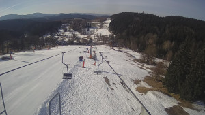 Snow park Paprsek - Lanovka - pohled dolů - 17.3.2023 v 08:00