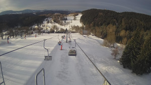 Snow park Paprsek - Lanovka - pohled dolů - 29.3.2023 v 07:35