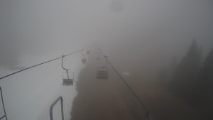 Snow park Paprsek - Lanovka - pohled dolů - 2.4.2023 v 11:05