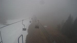 Snow park Paprsek - Lanovka - pohled dolů - 2.4.2023 v 11:20