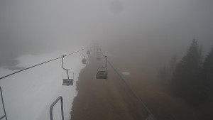 Snow park Paprsek - Lanovka - pohled dolů - 2.4.2023 v 11:50