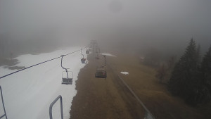 Snow park Paprsek - Lanovka - pohled dolů - 2.4.2023 v 13:00