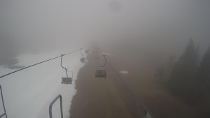 Snow park Paprsek - Lanovka - pohled dolů - 2.4.2023 v 13:30