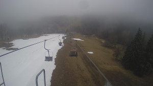 Snow park Paprsek - Lanovka - pohled dolů - 2.4.2023 v 17:30