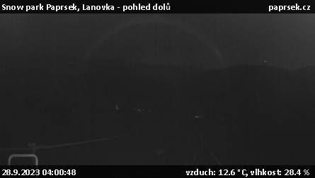 Snow park Paprsek - Lanovka - pohled dolů - 28.9.2023 v 04:00
