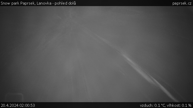 Snow park Paprsek - Lanovka - pohled dolů - 20.4.2024 v 02:00