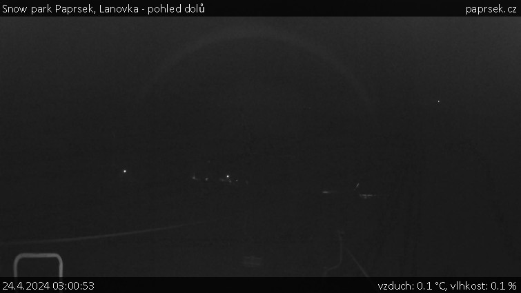 Snow park Paprsek - Lanovka - pohled dolů - 24.4.2024 v 03:00