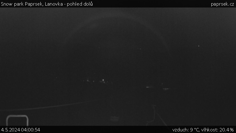 Snow park Paprsek - Lanovka - pohled dolů - 4.5.2024 v 04:00