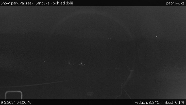 Snow park Paprsek - Lanovka - pohled dolů - 9.5.2024 v 04:00