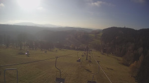 Snow park Paprsek - Lanovka - pohled dolů - 5.11.2024 v 09:25 Snow park Paprsek - Lanovka - pohled dolů - 5.11.2024 v 09:25