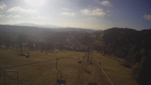 Snow park Paprsek - Lanovka - pohled dolů - 5.11.2024 v 09:45 Snow park Paprsek - Lanovka - pohled dolů - 5.11.2024 v 09:45