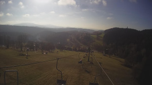 Snow park Paprsek - Lanovka - pohled dolů - 5.11.2024 v 09:55 Snow park Paprsek - Lanovka - pohled dolů - 5.11.2024 v 09:55