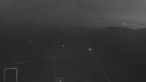 Snow park Paprsek - Lanovka - pohled dolů - 5.11.2024 v 17:15 Snow park Paprsek - Lanovka - pohled dolů - 5.11.2024 v 17:15